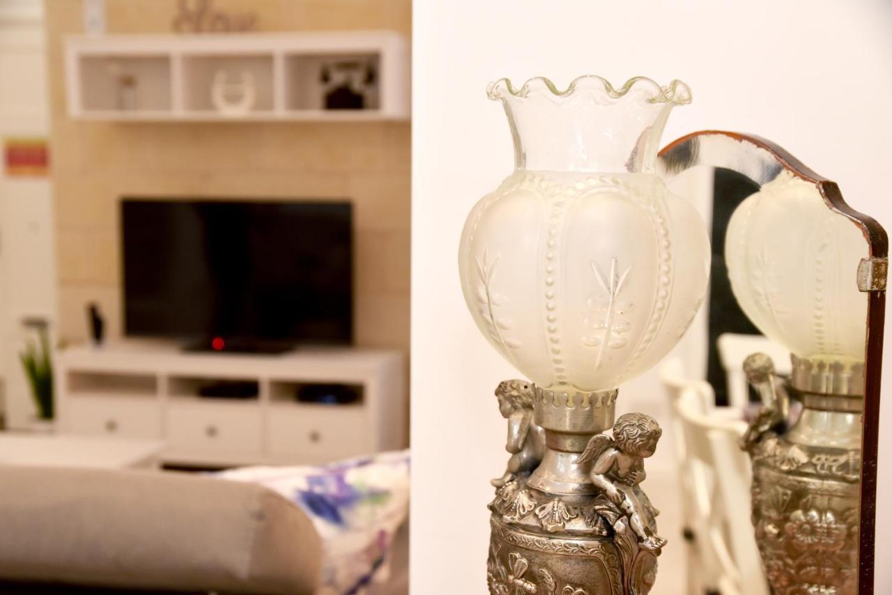 Luxury Maisonette Біргу Екстер'єр фото