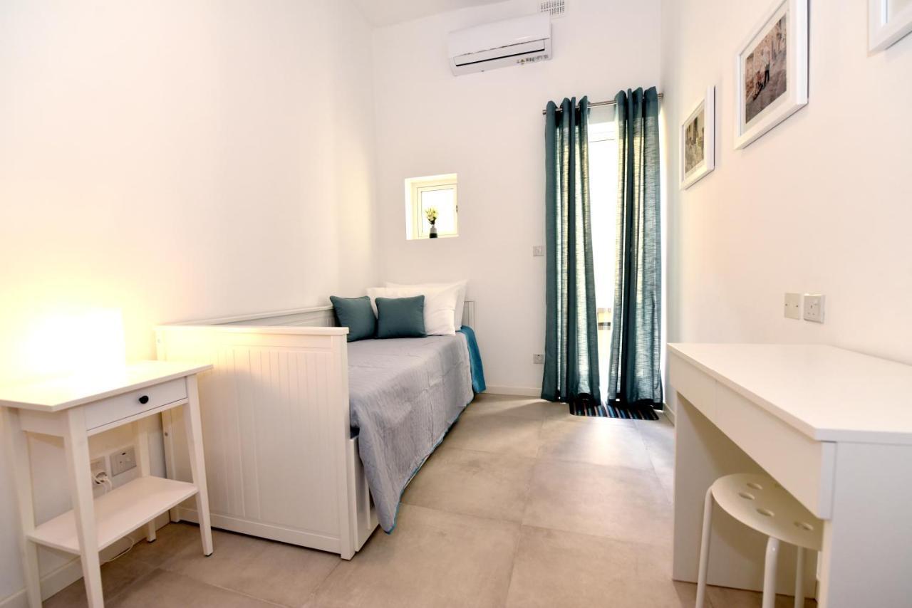Luxury Maisonette Біргу Екстер'єр фото